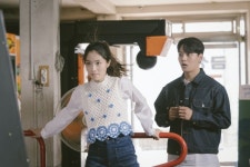 여진구·김혜윤, 동감 설렘주의보 95학번 커플 스틸