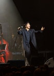 김진호, 3년 만에 단독콘서트 전석 매진 성료...묵직 라이브+사진집 공개