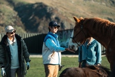 두발로 티켓팅 최민호, 비주얼+특급 예능감...인간비타민 활약 예고
