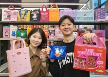 CU, 소장각 밸런타인데이 상품 선봬...갬성부터 친환경