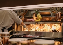 롯데호텔 월드, 라세느 리뉴얼 오픈...뷔페도 파인다이닝