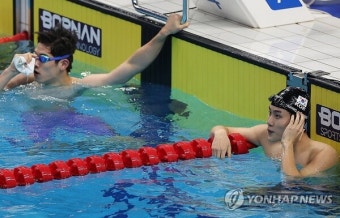 황선우, 자유형 100ｍ 예선 2위·이호준 7위로 결승행