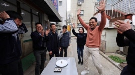 동네한바퀴 당산 황해도식 소뼈찜→영등포시장 게장