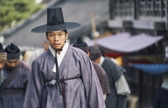 '세작' 조정석, 신세경 흑기사 등판 
