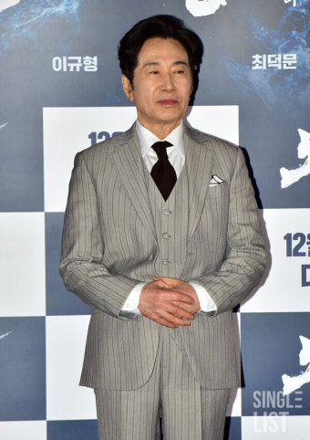 백윤식 전 연인, 무고 혐의 불구속 기소…'사생활 발설금지' 합의성 작성 판단