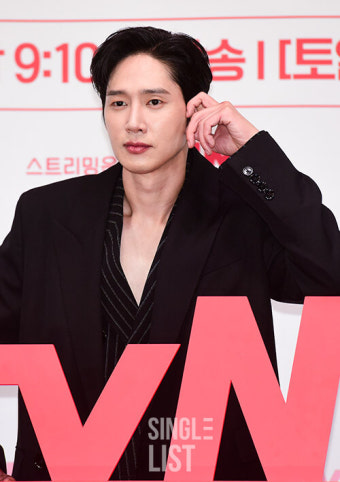 '눈물의 여왕' 박성훈, 곽동연X이주빈 칭찬 세례에 