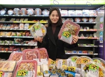 CU, 고물가에 압도적 간편식 시리즈 대학가 매출 폭발