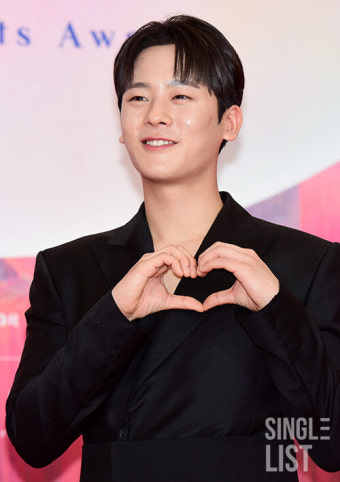 [포토] '무빙' 이정하, TV부문 신인상