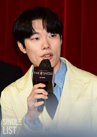 류준열, 한소희 열애→결별 과정 침묵 