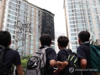 역삼동 아파트 화재, 주민 40여명 긴급 대피…역삼로 6개 차로 통제