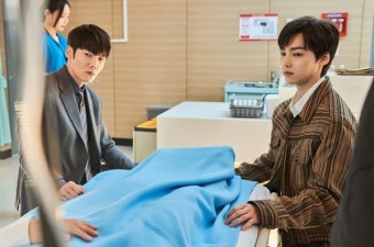 '낮밤녀' 최진혁 VS 백서후, 정은지 두고 응급실 기싸움