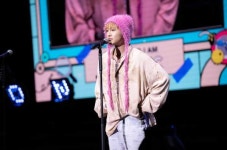 샤이니 온유, 亞단독 팬미팅 성료 9월 새 앨범 나온다