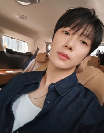 최민환, '강제추행 혐의' 고발 당해…성매매 의혹 첩첩산중