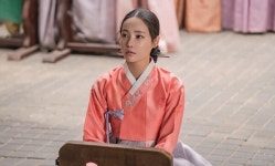 옥씨부인전 임지연, 관아에 끌려간 연우 옆 지켜서다