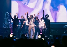 제이홉, 솔로콘 HOPE ON THE STAGE에 외신 극찬세례