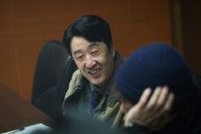 나인 퍼즐 손석구 동생 현봉식, 막내 형사 변신 치트키로 불리는 사나이