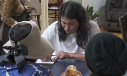 나혼산 임우일, 경로당 사인회 개최…실물 보니까 잘 생겨