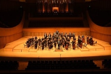 광복 80주년, 한강 밤하늘에 케데헌 열풍 까치 호랑이 뜬다