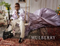 멀버리, 신시아 에리보와 함께한 록산백 캠페인