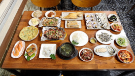 동네한바퀴 마산 부부의 콩국→45년 전통 통술집