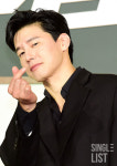 [포토] 김무열 '참교육 하트'