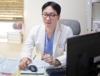 [건강칼럼] 자궁근종ㆍ자궁선근증, 수술 부담 없는 하이푸 치료로 개선