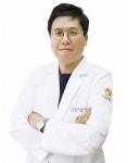 [건강칼럼] 어깨통증 일으키는 석회화건염, 자가 진단은 위험