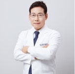 [건강칼럼] 한올 한올 맞춤 디자인 '반영구눈썹'… 또렷한 눈썹 라인 연출