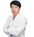 가슴성형, 보형물 선택부터 사후관리까지 꼼꼼히 체크해야