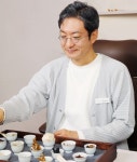 툭하면 빨개지는 얼굴…안면홍조 원인은?
