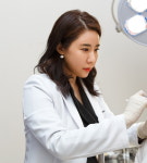 겨울철 건조하고 거칠어진 피부 장벽ㆍ탄력 개선 돕는 스킨부스터 시술