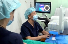 [기고문] 수능 후 시력교정, 빠른 수술로 안정성 높이려면 스마일프로 고려를 