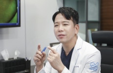 [기고문] 안구건조증 걱정 줄인 스마일프로… 빠른 수술 속도로 환자 부담 적어