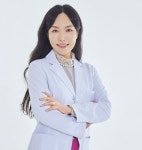 닥터퀸스의원 이글라라 원장, 플라좀ㆍ엑소좀 스킨부스터 병합 리프팅 시술 공개