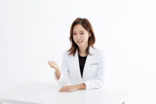 날씬하고 매끄러운 몸매 라인 … 피부과 시술 바디 보톡스, 바디 지방분해주사로 개선
