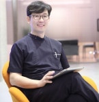 미엘르인청담의원 정재윤 원장, 안티 새깅 시술로 치료플랜 공유