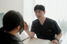 봄맞이 피부 재정비...올봄 주목받는 콜라겐 스티뮬레이터 시술, 고우리는?