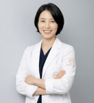 뉴브의원 김현화 원장, 해외 의사 대상 리팟레이저 흑자 치료 강의 진행