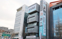 무작정 버티는 허리통증, 정답 아닙니다 … 뉴민병원 박기훈 원장, 척추 골든타임 사수 나선다