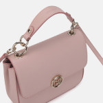 메트로시티 21SS 모데르노백 출시…봄 스타일링 완성