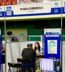 티케이로지스, 브랜드 대상 수상… 5070 일자리 박람회서 대규모 채용 성과