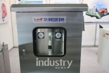 [엑스포솔라] 풍성인더스, 자가 통합 방재시스템 적용한 접속반과 인버터 선보여