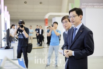 김경수 경남도지사, '일본의 스마트산업' 현장 방문