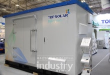 [포토뉴스] 탑솔라, 100kW 저압 ESS 올인원 시스템 선보여