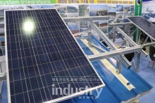 [GREEN ENERGY 2019] 아진솔라텍, 태양광 알루미늄 구조물 홍보