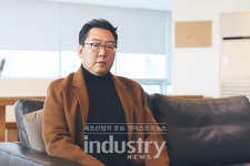 알파에너웍스, 일반형부터 컬러·LED까지 BIPV 제품 다양화로 시장 선도