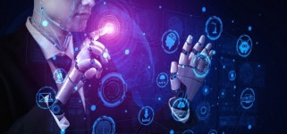 AI 기술로 수익화 나선 기업들 석사 이상 숙련공 인력난 격심