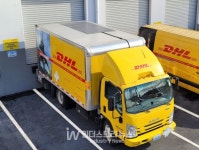 배송 트럭에 태양광 설치한 DHL, 67대에 태양광 패널 설치