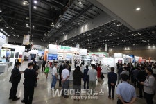 태양광·ESS·그린뉴딜 한 자리에! 2022 세계 태양에너지 엑스포, 성황리 개막… 3일간의 대장정 시작