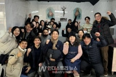 한국훼스토, 무료 급식소 토마스의 집서 배식 봉사 진행